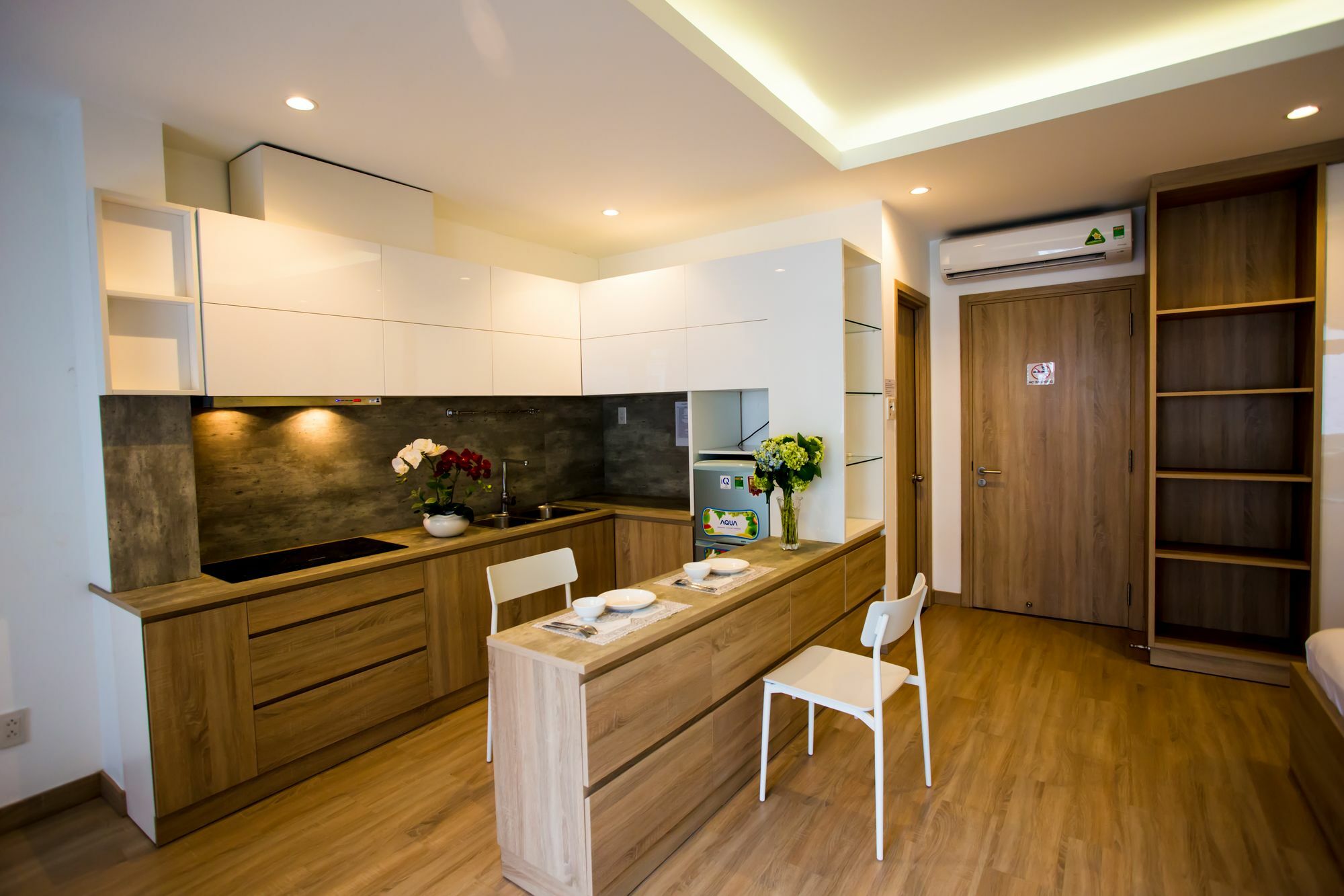 Golden Tree Apartments Хошимин Екстериор снимка